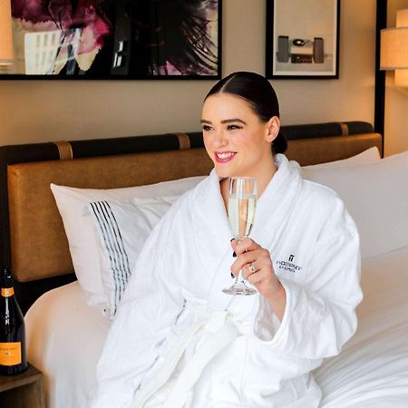 Thompson Chicago, By Hyatt Hotel Bagian luar foto