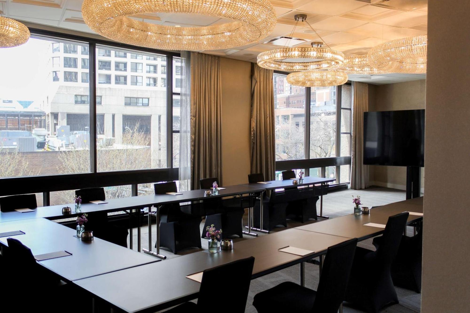 Thompson Chicago, By Hyatt Hotel Bagian luar foto